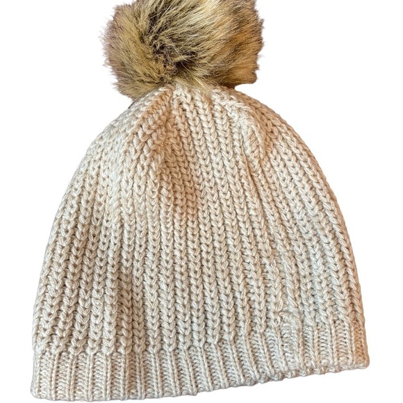 Sole Society Pom Knit Beanie Hat Women's O/S - Picture 2 of 5